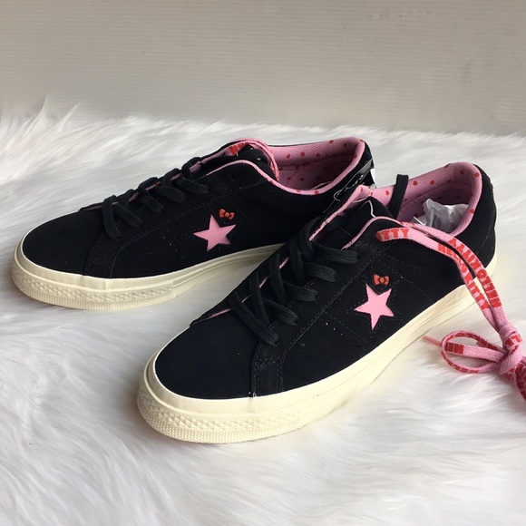 converse one star ox hello kitty